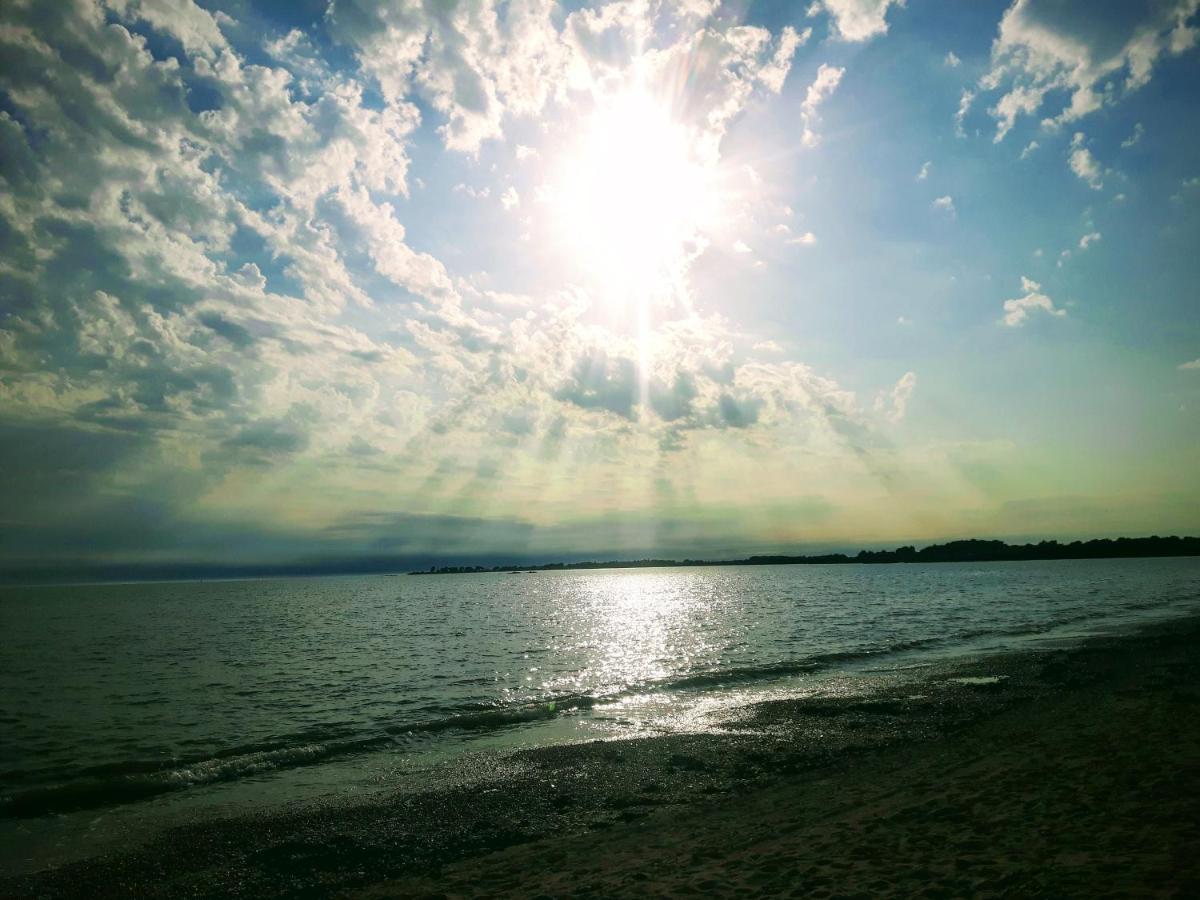 Ty Betahon - 200M De La Plage Ambon 外观 照片
